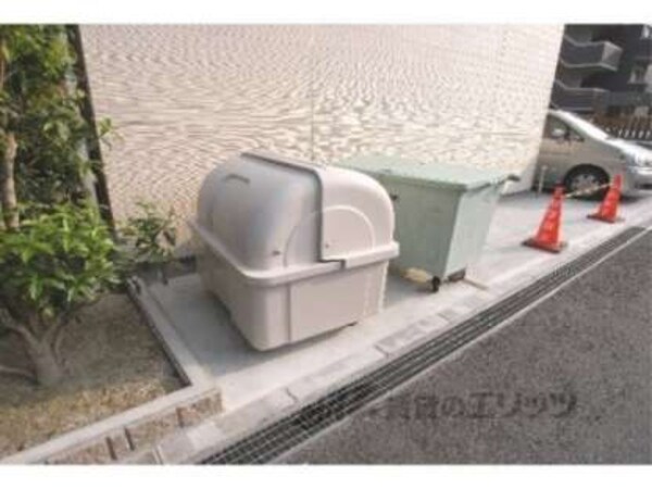 ゴミ置き場