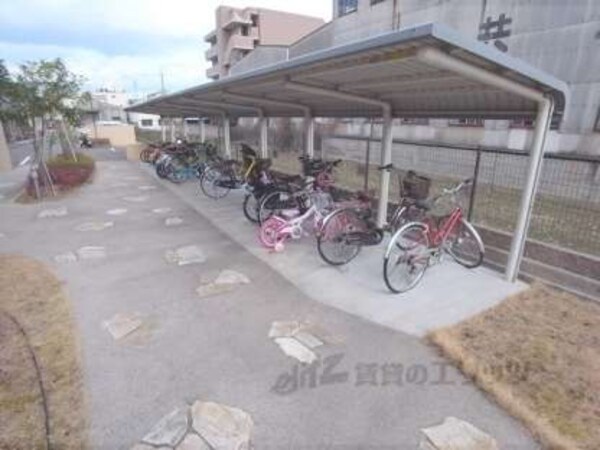 駐輪場