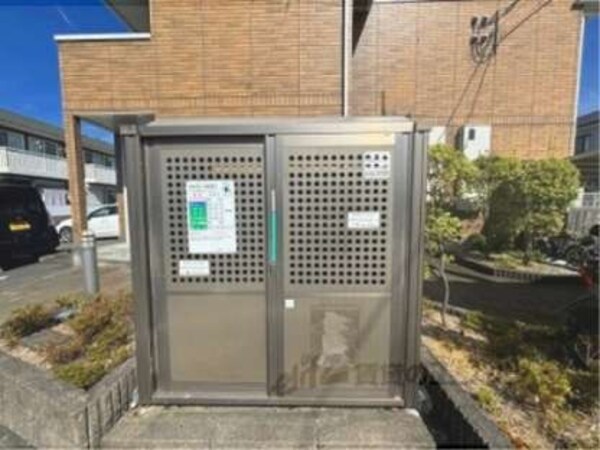 ゴミ置き場