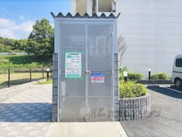 ゴミ置き場