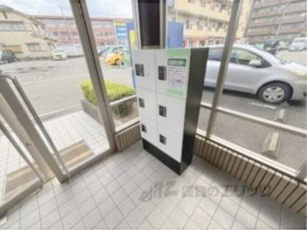 宅配ボックス