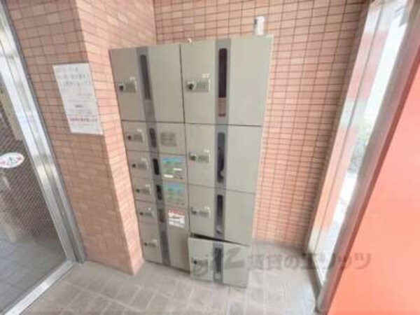 宅配ボックス