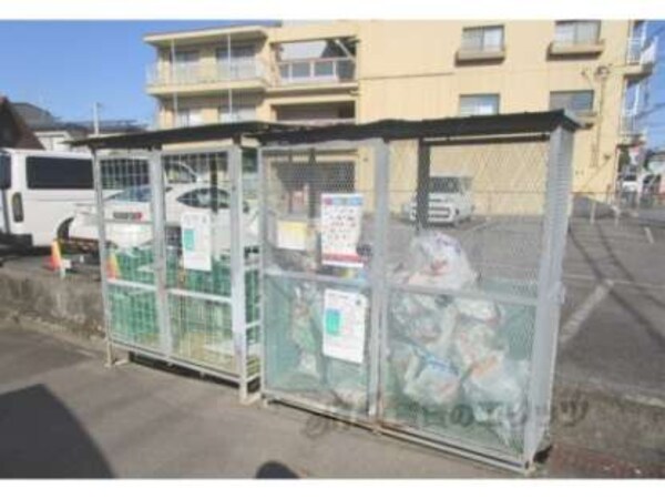 ゴミ置き場