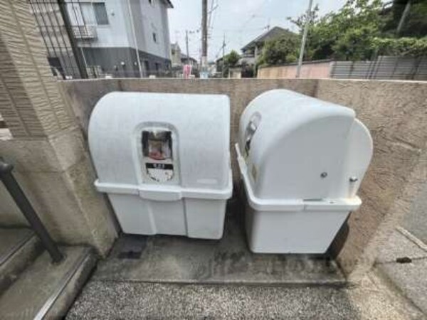 ゴミ置き場