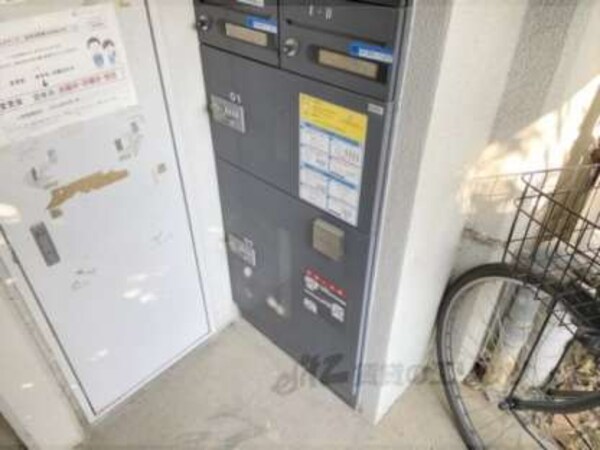 宅配ボックス