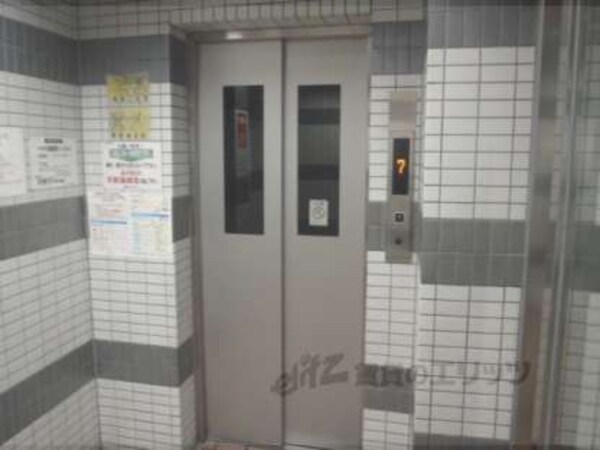 エレベーター