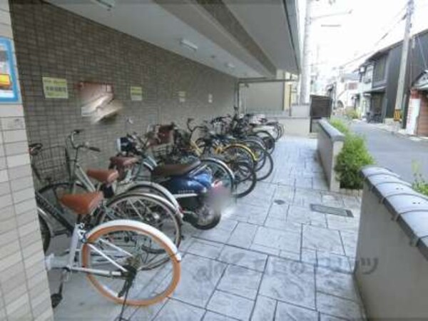 駐輪場