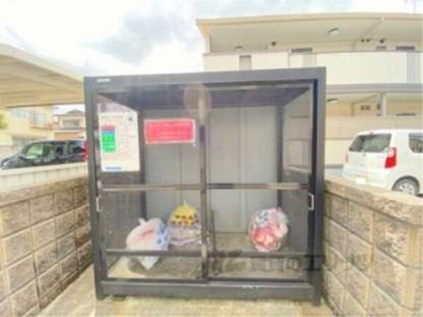 ゴミ置き場