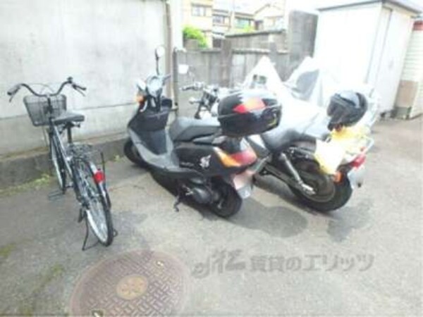 駐輪場