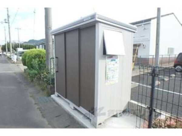 ごみ収集場