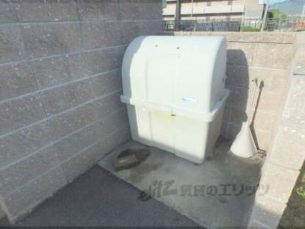 ゴミ収集場所