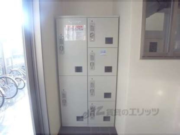 宅配ボックス