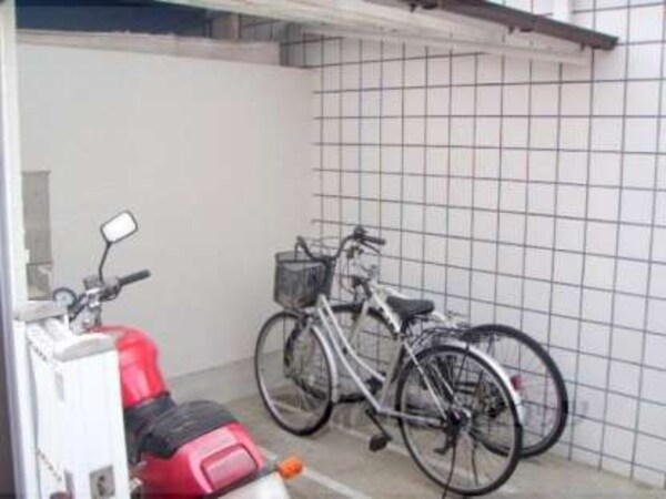 駐輪場