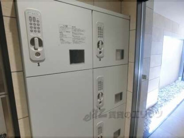 宅配ボックス