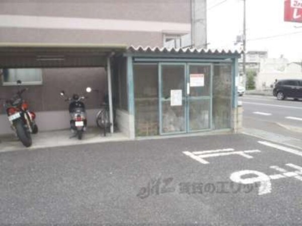 ゴミボックス