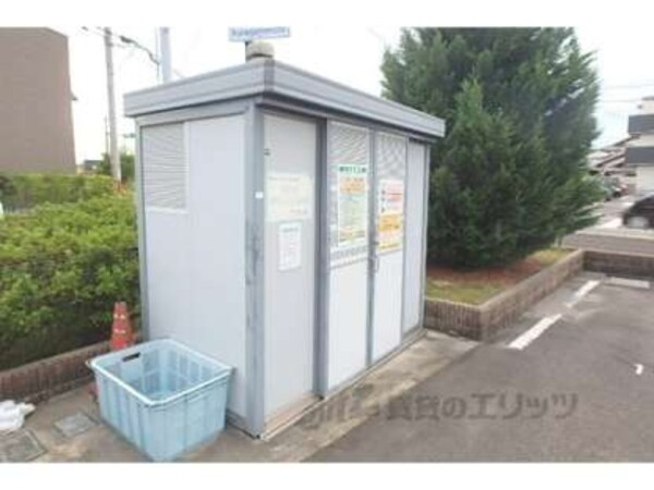 ごみ収集場