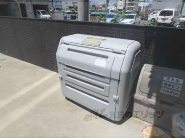 ゴミ置き場