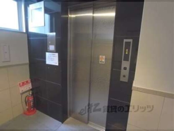 エレベーター