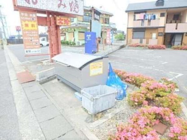 ごみ収集場