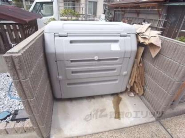 ゴミ置き場