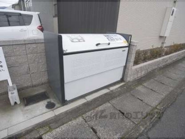 ゴミボックス