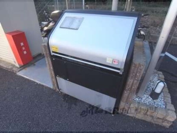 ゴミ置き場