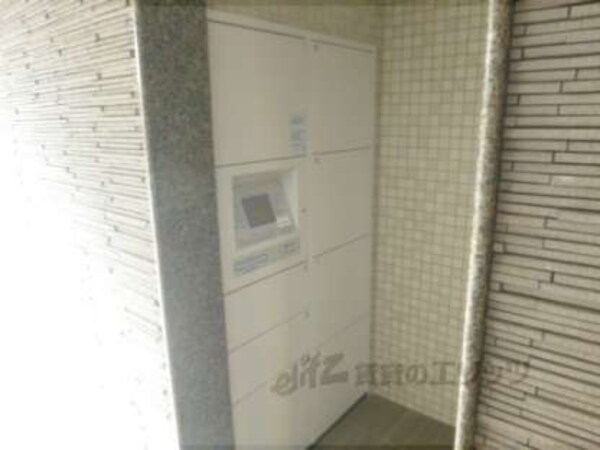 宅配ボックス