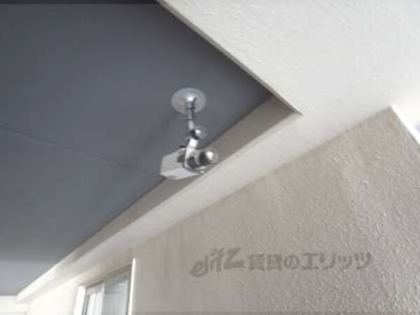 監視カメラ