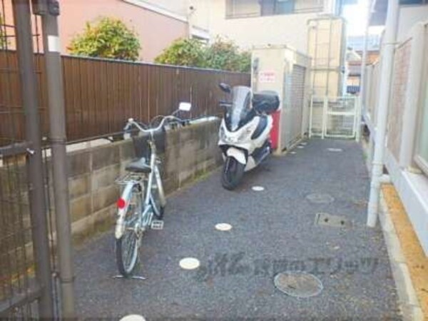 駐輪場