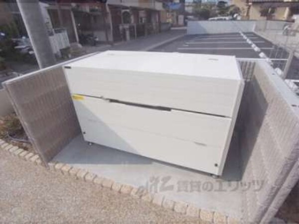 ゴミ置き場