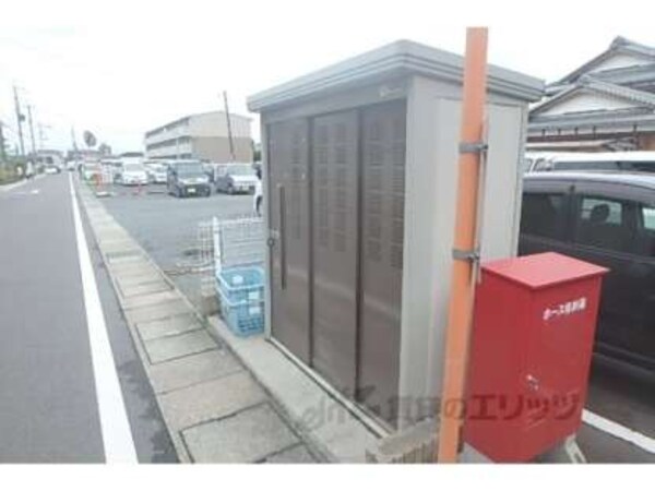 ゴミ置き場