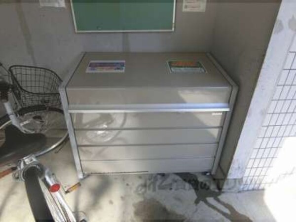 ゴミ置き場