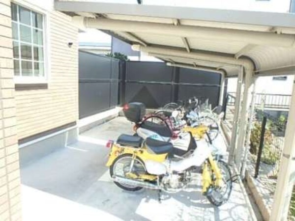 駐輪場