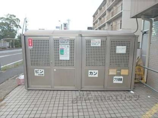 ごみボックス