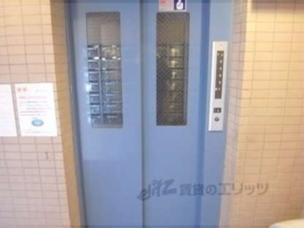 エレベーター