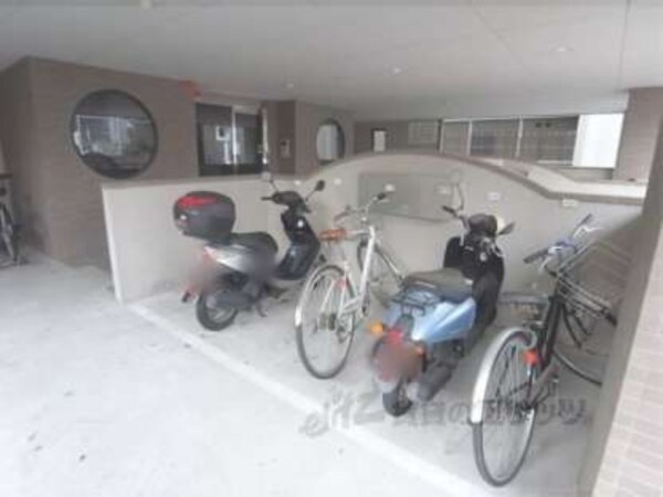 駐輪場