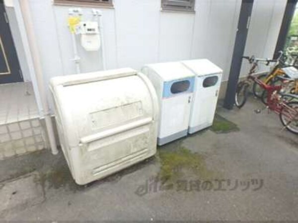ゴミボックス