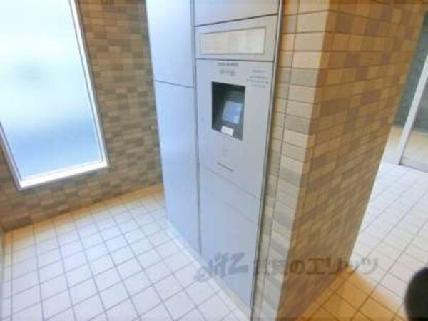 宅配ボックス