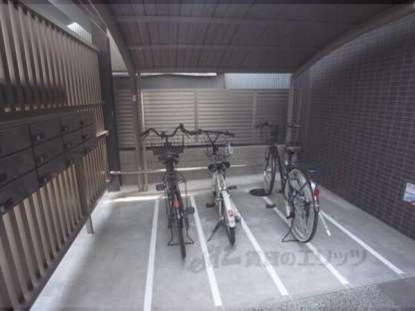 駐輪場