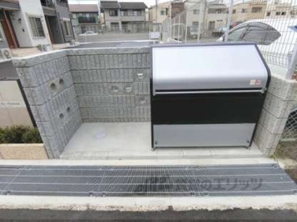 ゴミ置き場