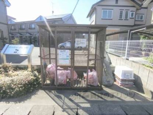 ゴミ置き場