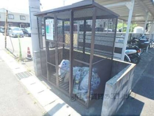 ゴミ置き場