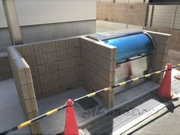 ゴミ置き場