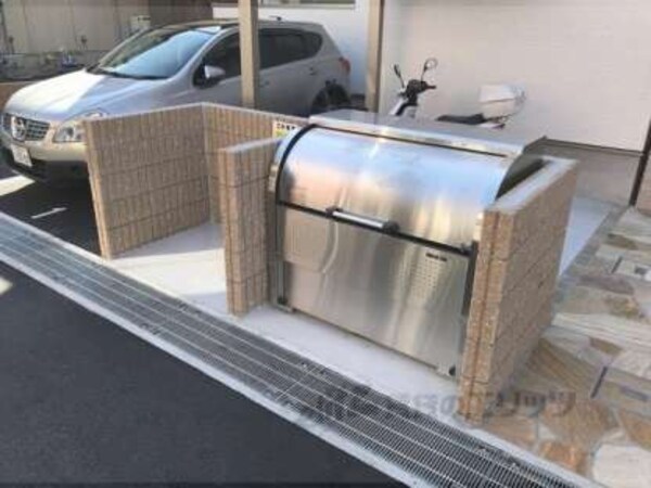 ゴミ置き場