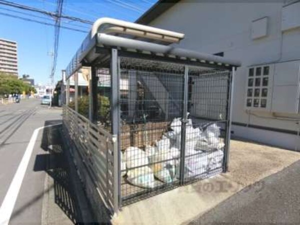 ゴミ置き場