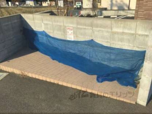 ゴミ置き場