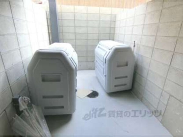 ゴミ置き場