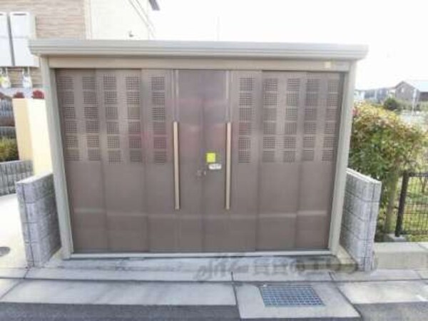 ゴミ置き場
