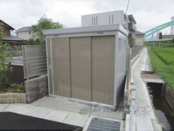 ゴミ置き場