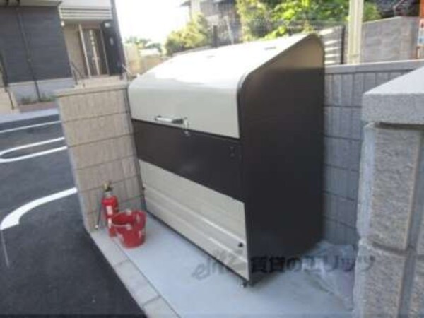 ゴミ置き場